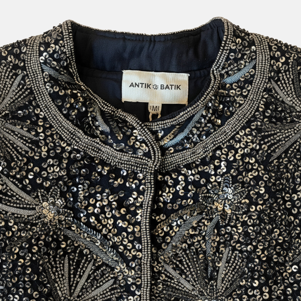 Super Flea Market+Antik Batik+Blue sequin jacket+Toni Garrn1jpg (1)